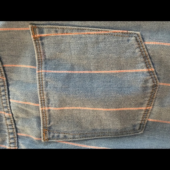 Juicy Couture Black Label Denim Stripe Skirt - Picture 6 of 8